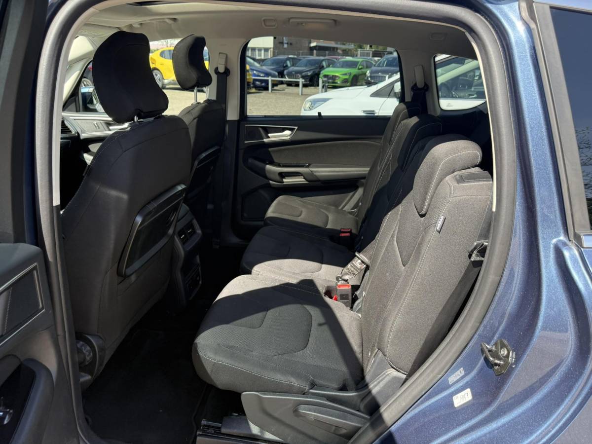 Ford S-Max Ford S-Max 2.5 FHEV Titanium 7pers 190pk | Panoramadak | Achteruitrijcamera | Stoelverwarming | Ambient Lightning | SYNC 3 Navigatie