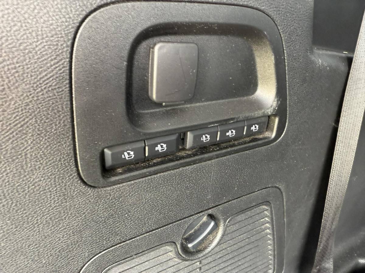 Ford S-Max Ford S-Max 2.5 FHEV Titanium 7pers 190pk | Panoramadak | Achteruitrijcamera | Stoelverwarming | Ambient Lightning | SYNC 3 Navigatie