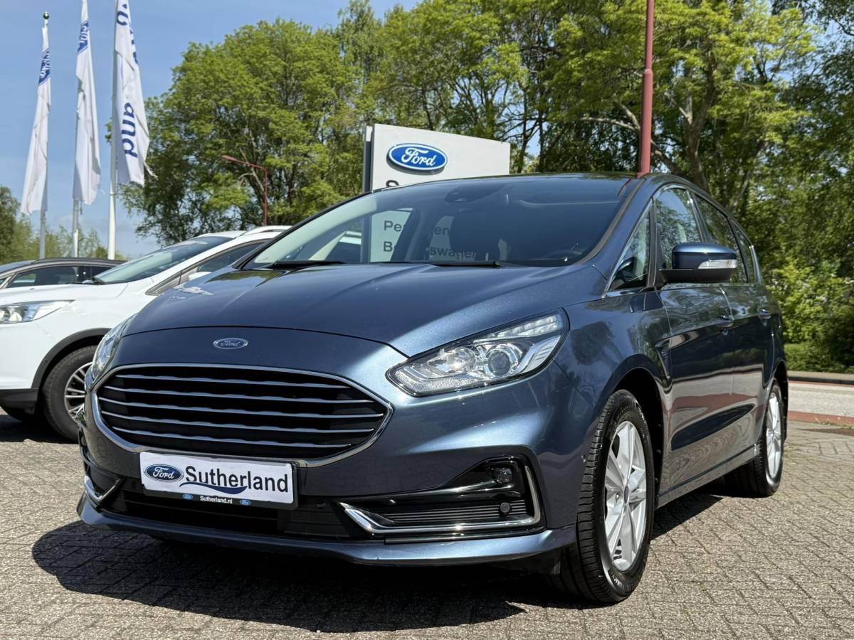 Ford S-Max Ford S-Max 2.5 FHEV Titanium 7pers 190pk | Panoramadak | Achteruitrijcamera | Stoelverwarming | Ambient Lightning | SYNC 3 Navigatie