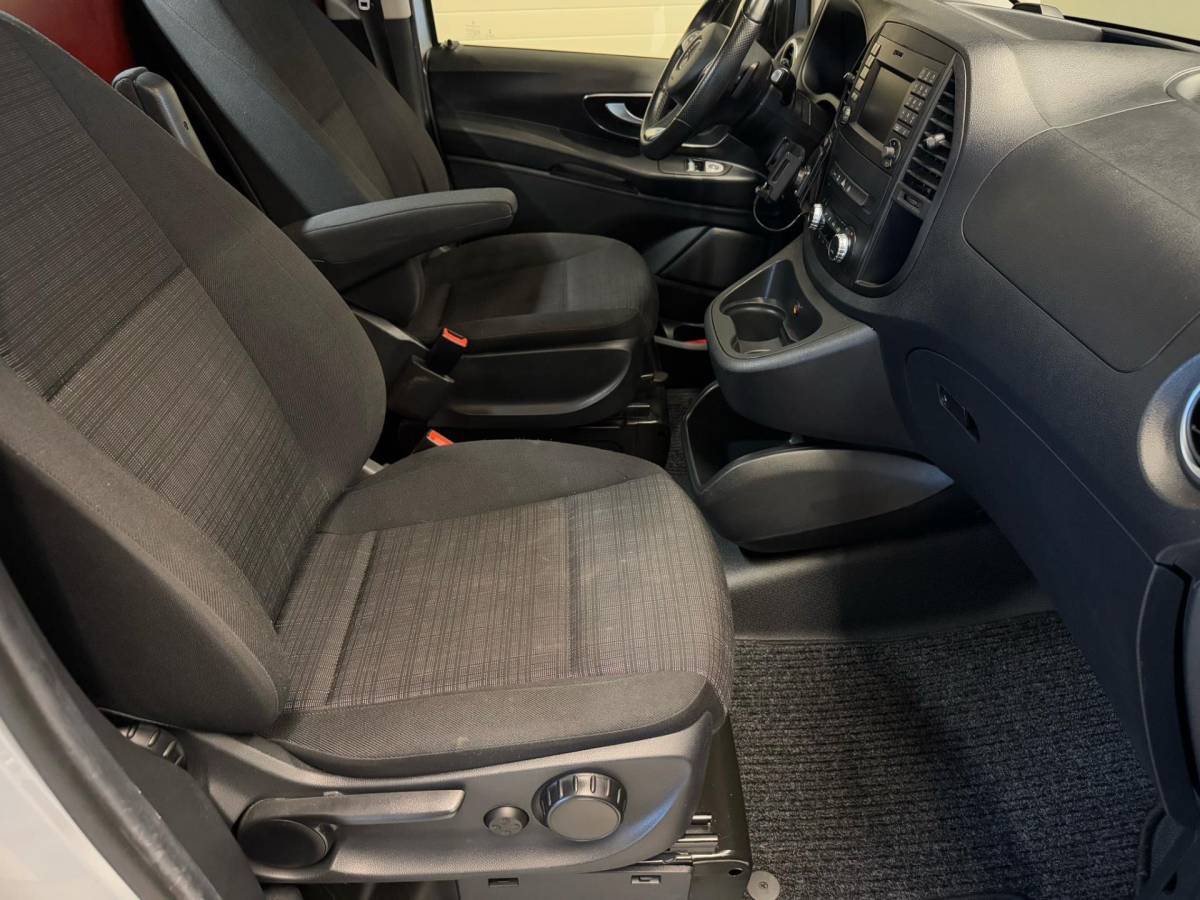 Mercedes-Benz Vito Mercedes-Benz Vito 119 CDI LANG AUTOMAAT|NAVIGATIE|LM-VELG|XENON|CLIMA AIRCO|CRUISECONTROL|DUBBELE SCHUIFDEUR|V/D ZAAG INRICHTING