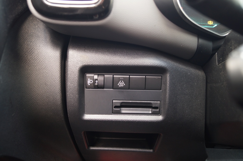 Citroën C5 Aircross Citroen C5 Aircross 1.2 PureTech 130pk Business -NAVI-ECC-PDC-