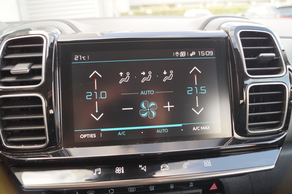 Citroën C5 Aircross Citroen C5 Aircross 1.2 PureTech 130pk Business -NAVI-ECC-PDC-