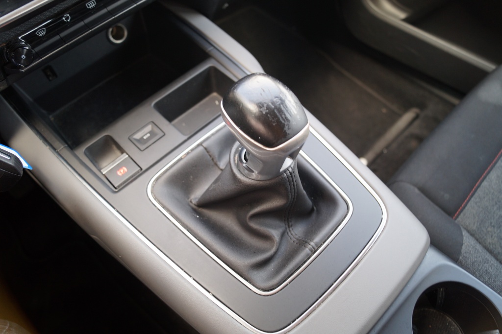 Citroën C5 Aircross Citroen C5 Aircross 1.2 PureTech 130pk Business -NAVI-ECC-PDC-