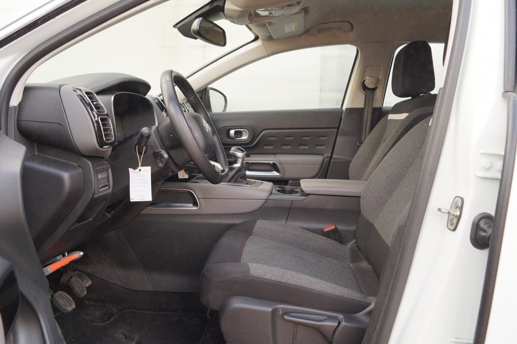 Citroën C5 Aircross Citroen C5 Aircross 1.2 PureTech 130pk Business -NAVI-ECC-PDC-