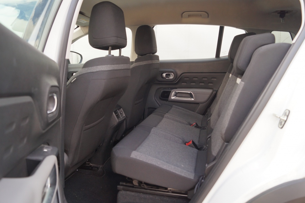 Citroën C5 Aircross Citroen C5 Aircross 1.2 PureTech 130pk Business -NAVI-ECC-PDC-