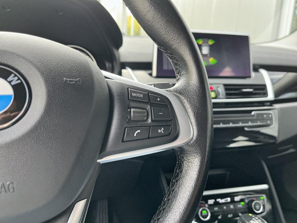 BMW 2 Serie BMW 2 Serie Active Tourer 225xe LEDER SPORTSTOELEN NAVIGATIE LMV LED