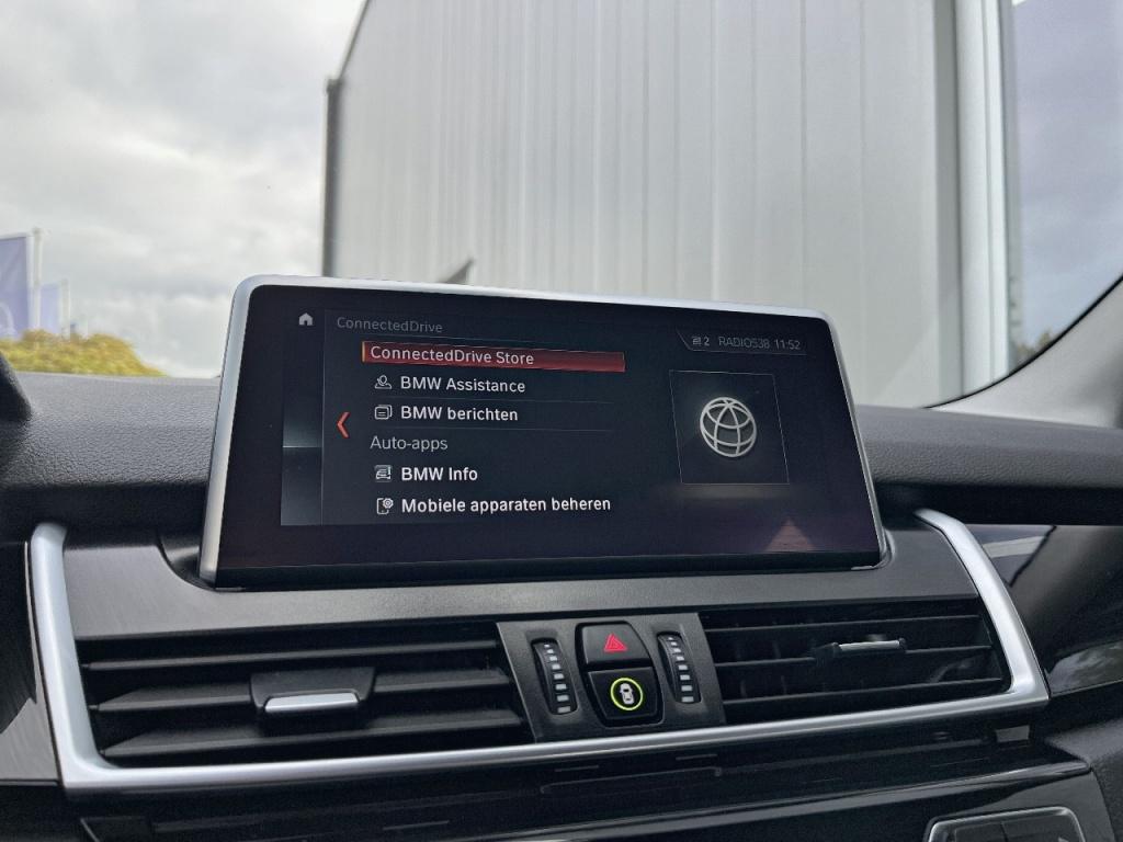 BMW 2 Serie BMW 2 Serie Active Tourer 225xe LEDER SPORTSTOELEN NAVIGATIE LMV LED
