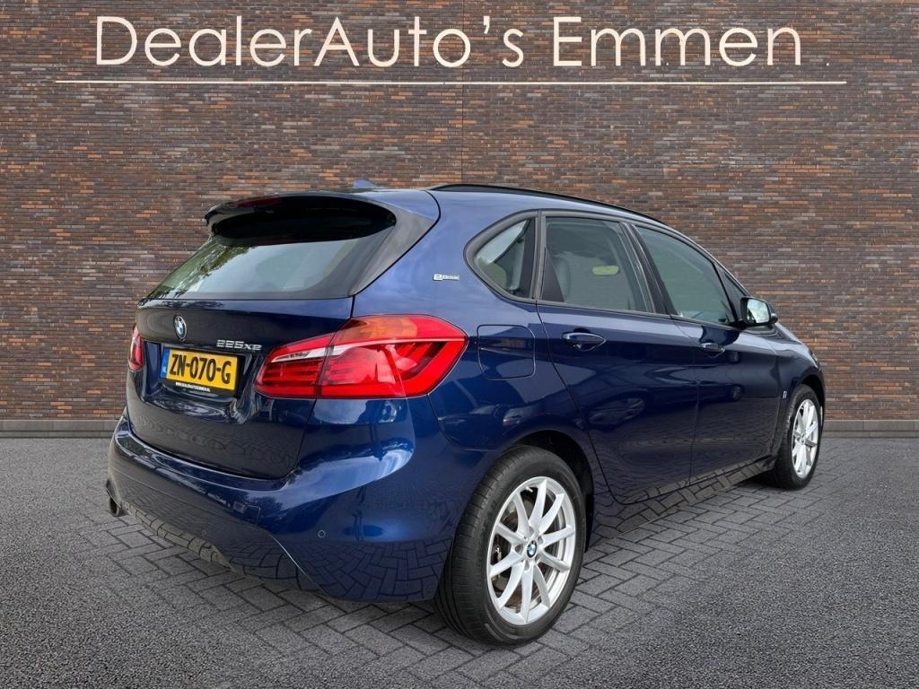 BMW 2 Serie BMW 2 Serie Active Tourer 225xe LEDER SPORTSTOELEN NAVIGATIE LMV LED