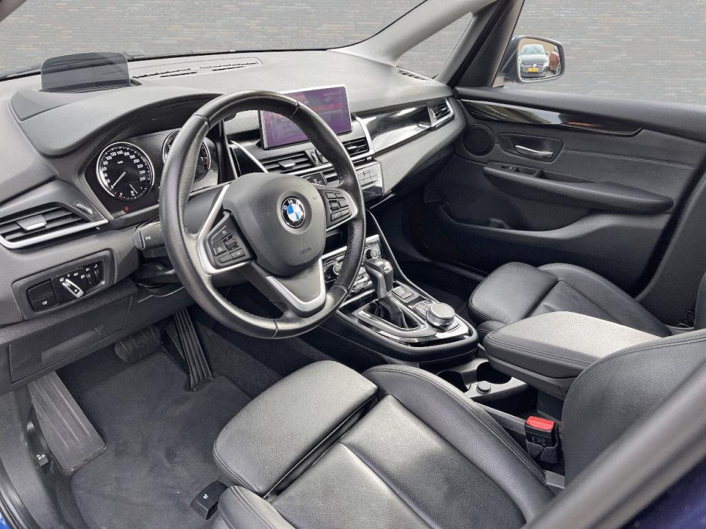 BMW 2 Serie BMW 2 Serie Active Tourer 225xe LEDER SPORTSTOELEN NAVIGATIE LMV LED