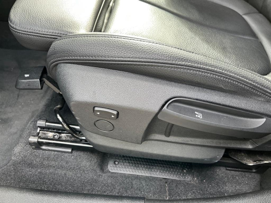 BMW 2 Serie BMW 2 Serie Active Tourer 225xe LEDER SPORTSTOELEN NAVIGATIE LMV LED