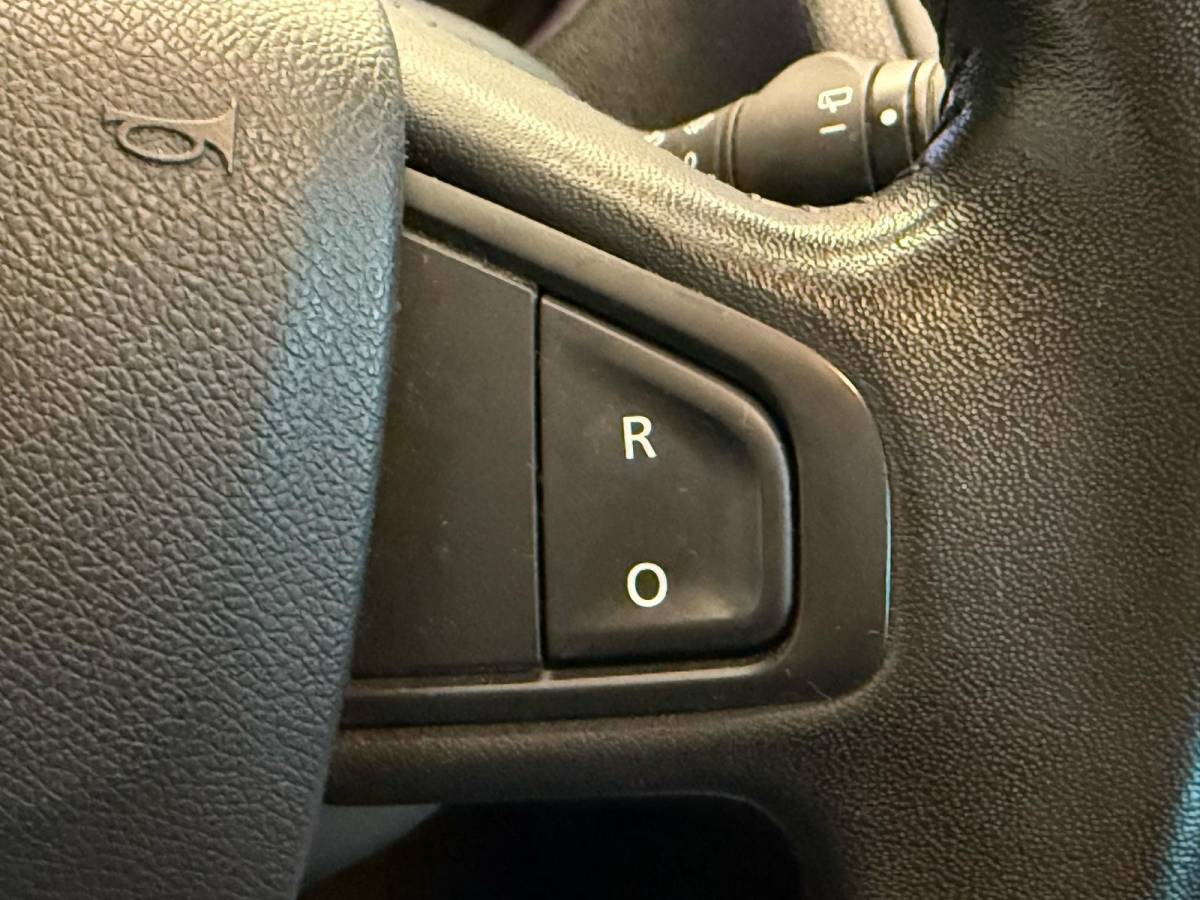 Renault Mégane Estate Renault Mégane Estate 1.2 TCe LIMITED-uitv|CLIMA AIRCO|LM-VELG|CRUISE CONTROL|ISOFIX|NAVIGATIE|nieuwe APK+O.H.BEURT BIJ AFLEVERING