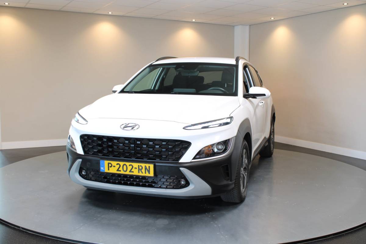Hyundai Kona Hyundai Kona 1.6 GDI HEV *Dealer OH* Trekhaak|Carplay|Camera|Cruise|All-seasons