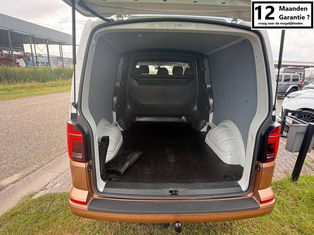 Volkswagen Transporter Volkswagen Transporter 2.0 TDI L2H1 31 DC 4Motion Bulli T6. 204PkDubbele Cabine DSG 31 L2H1 DIG. COCKPIT ADAPT. CRUISE LED, 2x Schuif