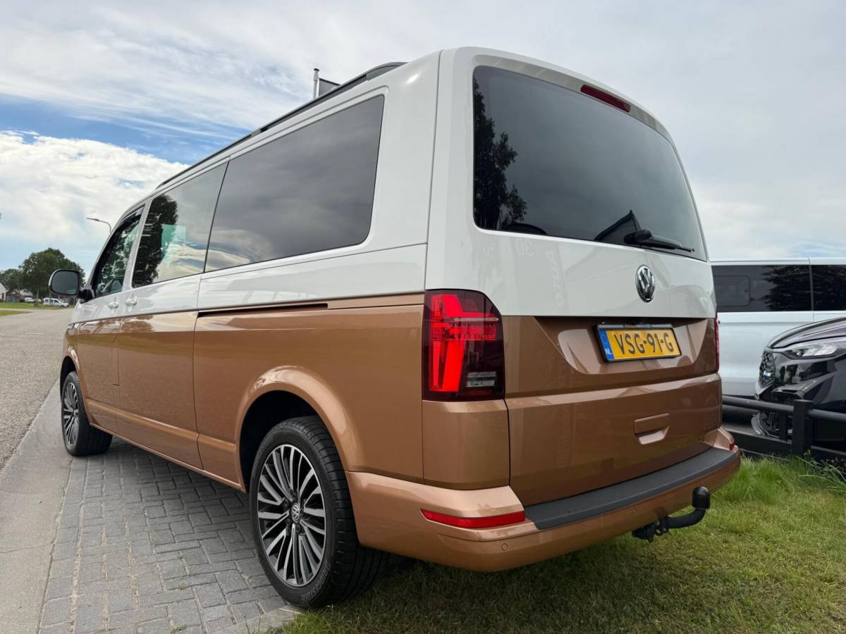 Volkswagen Transporter Volkswagen Transporter 2.0 TDI L2H1 31 DC 4Motion Bulli T6. 204PkDubbele Cabine DSG 31 L2H1 DIG. COCKPIT ADAPT. CRUISE LED, 2x Schuif