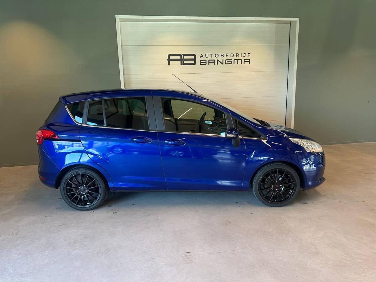 Ford B-MAX Ford B-Max 1.0 EcoBoost TITANIUM|CLIMA AIRCO|ISOFIX|LM-VELG|NAVIGATIE|PANORAMADAK|55.795 km NAP|nwe APK+O.H.BEURT+DISTRIBUTIERIEM