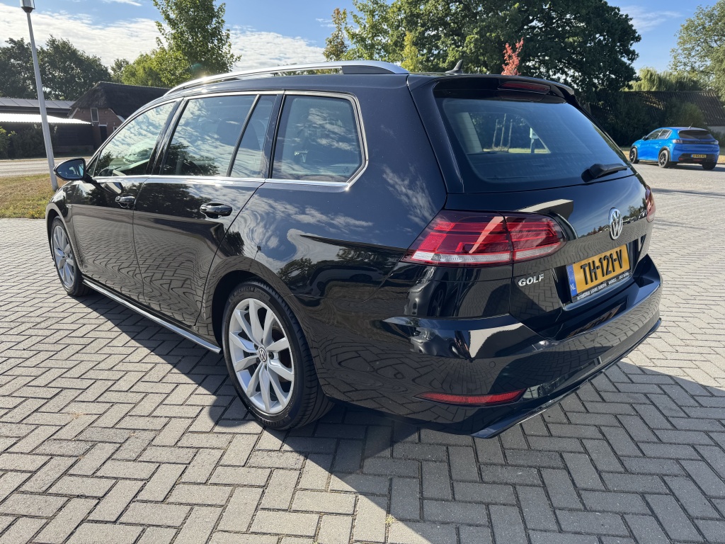 Volkswagen Golf Volkswagen Golf Variant 1.5 TSI HL Bns R