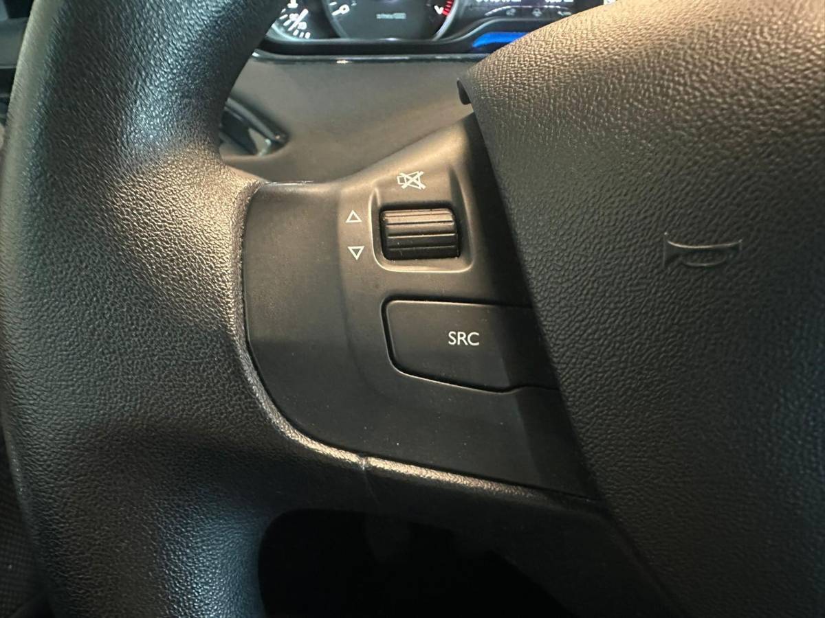 Peugeot 208 Peugeot 208 1.2 VTi 5-DEURS ACTIVE|AIRCO|LM-VELG|ISOFIX|BLUETOOTH|NAVIGATIE|CRUISECONTROL|nweAPK+OH+DISTRIBUTIERIEM BIJ AFLEVERING