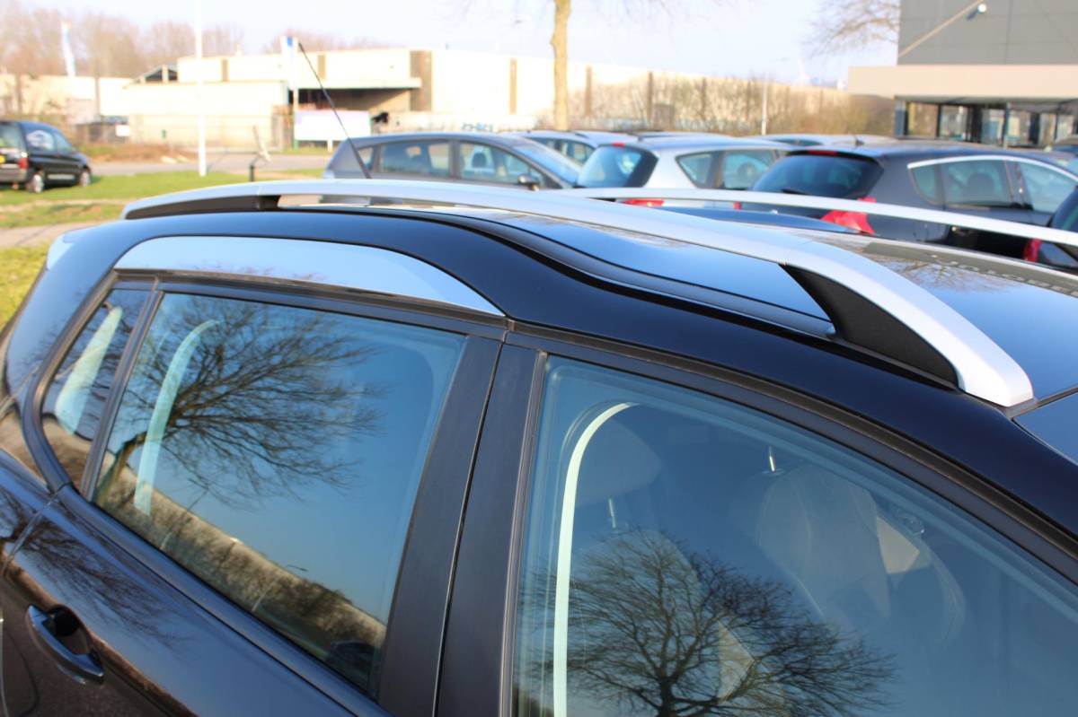 Peugeot 2008 Peugeot 2008 1.2 VTi ACTIVE-uitv|AIRCO|TREKHAAK|CRUISE CONTROL|ISOFIX|LM-VELG|BLUETOOTH|NAVIGATIE|nwe APK+OH.BEURT BIJ AFLEVERING