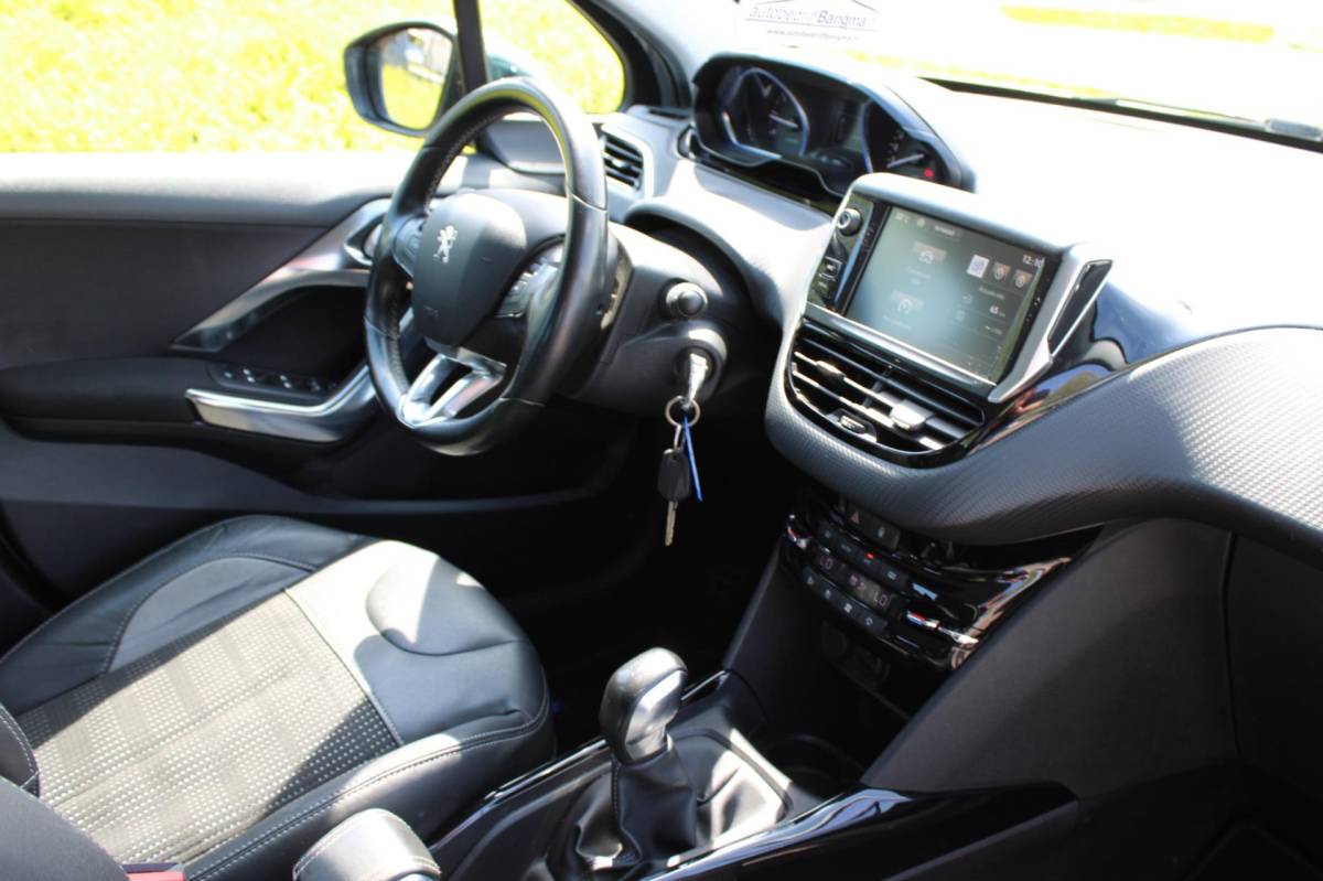 Peugeot 2008 Peugeot 2008 1.2 PureTech ALLURE PACK PREMIUM PLUS|CLIMA AIRCO|CRUISECONTROL|HALF LEER|LM-VELG|nieuwe APK+OH BEURT+DISTRIBUTIERIEM