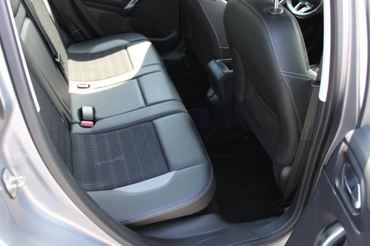 Peugeot 2008 Peugeot 2008 1.2 PureTech ALLURE PACK PREMIUM PLUS|CLIMA AIRCO|CRUISECONTROL|HALF LEER|LM-VELG|nieuwe APK+OH BEURT+DISTRIBUTIERIEM