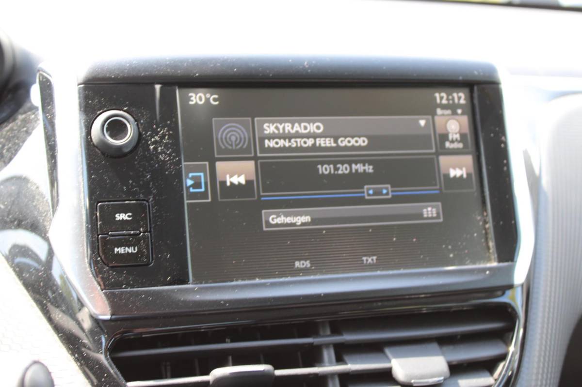 Peugeot 2008 Peugeot 2008 1.2 PureTech ALLURE PACK PREMIUM PLUS|CLIMA AIRCO|CRUISECONTROL|HALF LEER|LM-VELG|nieuwe APK+OH BEURT+DISTRIBUTIERIEM