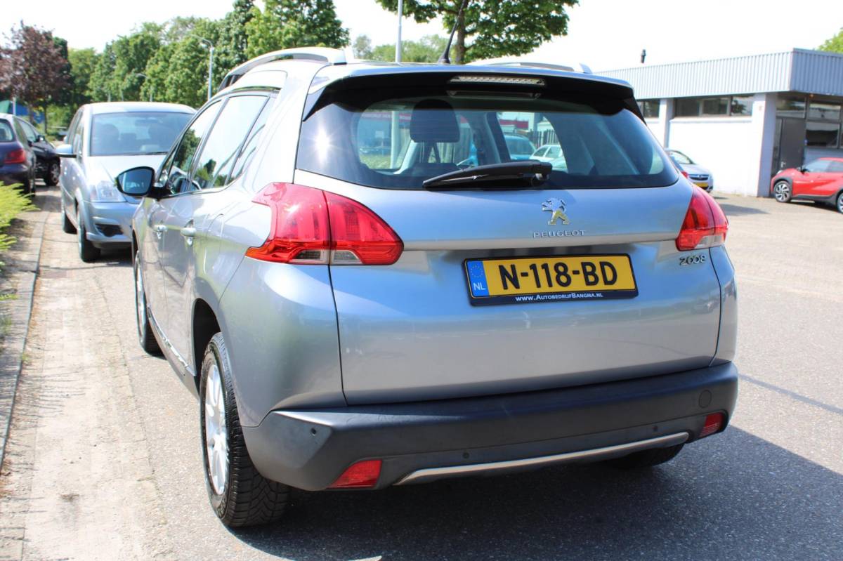 Peugeot 2008 Peugeot 2008 1.2 PureTech ALLURE PACK PREMIUM PLUS|CLIMA AIRCO|CRUISECONTROL|HALF LEER|LM-VELG|nieuwe APK+OH BEURT+DISTRIBUTIERIEM