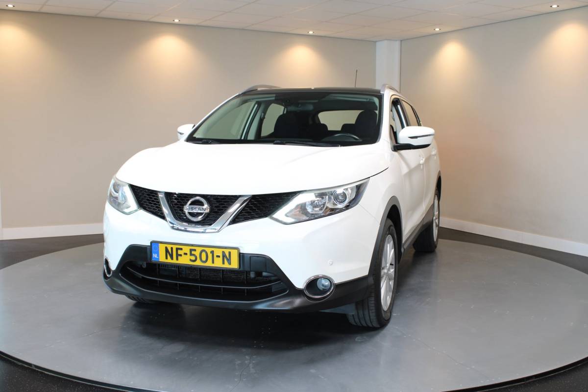 Nissan QASHQAI Nissan Qashqai 1.2 Acenta *2de Eigenaar* Trekhaak|Panodak|Cruise|NAP