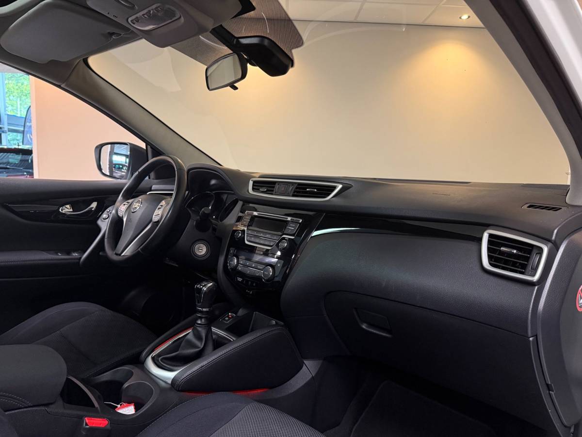 Nissan QASHQAI Nissan Qashqai 1.2 Acenta *2de Eigenaar* Trekhaak|Panodak|Cruise|NAP