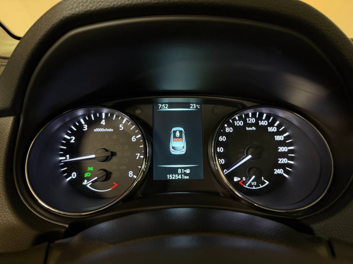 Nissan QASHQAI Nissan Qashqai 1.2 Acenta *2de Eigenaar* Trekhaak|Panodak|Cruise|NAP