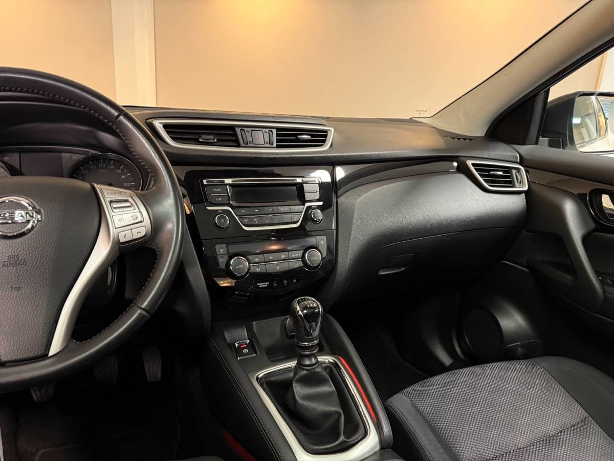 Nissan QASHQAI Nissan Qashqai 1.2 Acenta *2de Eigenaar* Trekhaak|Panodak|Cruise|NAP