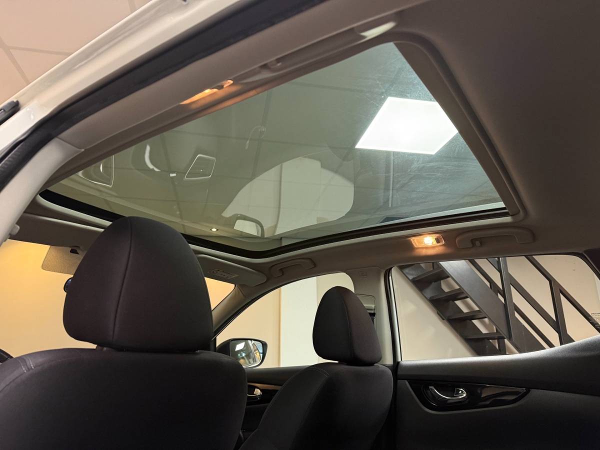 Nissan QASHQAI Nissan Qashqai 1.2 Acenta *2de Eigenaar* Trekhaak|Panodak|Cruise|NAP