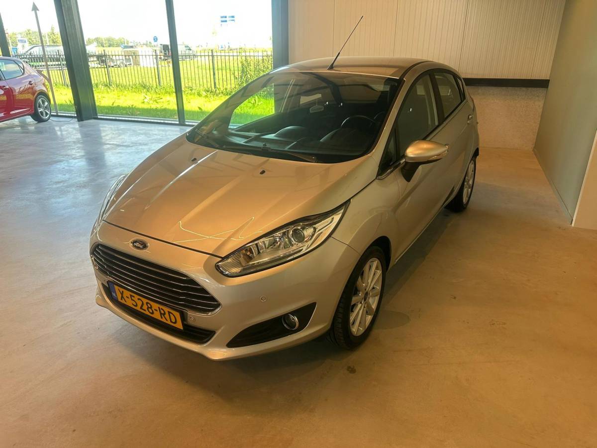 Ford Fiesta Ford Fiesta 1.0 EcoBoost 5-DEURS STYLE|CLIMA AIRCO|LM-VELG|NAVIGATIE|CRUISECONTROL|ISOFIX|BLUETOOTH|STOELVERWARMING|104.815 km NAP