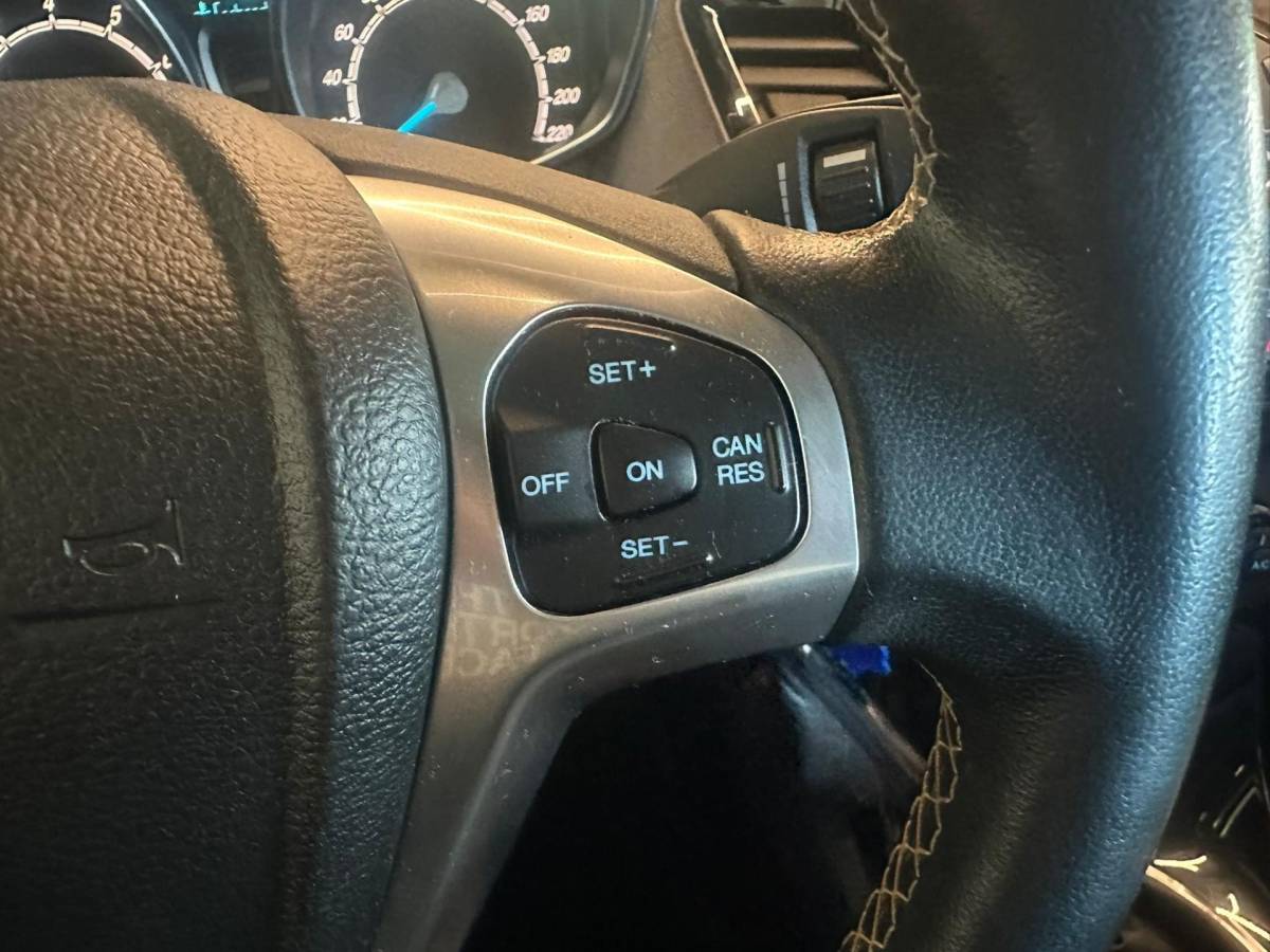 Ford Fiesta Ford Fiesta 1.0 EcoBoost 5-DEURS STYLE|CLIMA AIRCO|LM-VELG|NAVIGATIE|CRUISECONTROL|ISOFIX|BLUETOOTH|STOELVERWARMING|104.815 km NAP