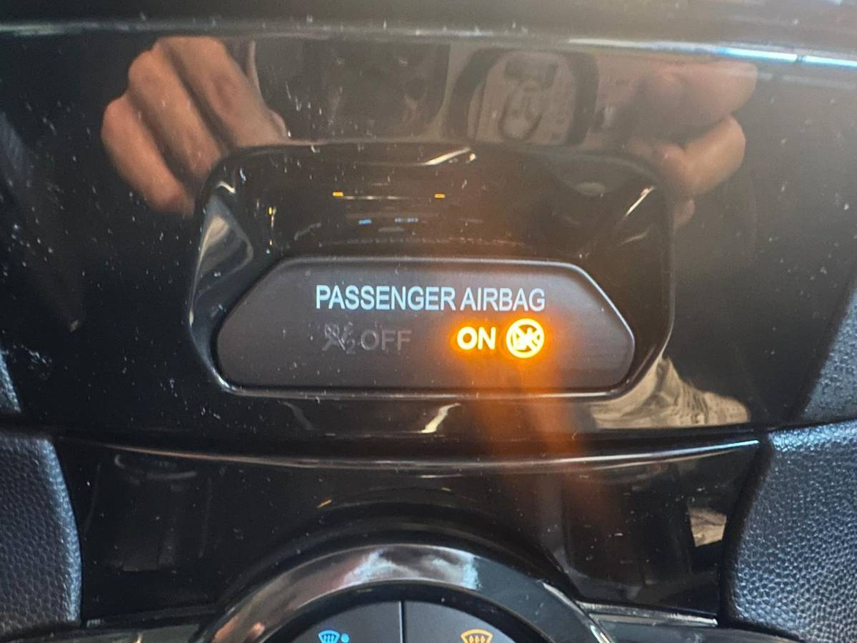 Ford Fiesta Ford Fiesta 1.0 EcoBoost 5-DEURS STYLE|CLIMA AIRCO|LM-VELG|NAVIGATIE|CRUISECONTROL|ISOFIX|BLUETOOTH|STOELVERWARMING|104.815 km NAP