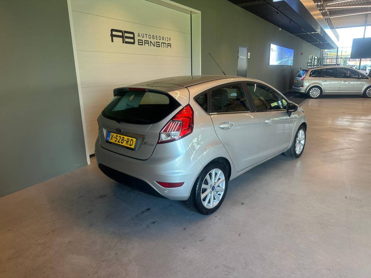 Ford Fiesta Ford Fiesta 1.0 EcoBoost 5-DEURS STYLE|CLIMA AIRCO|LM-VELG|NAVIGATIE|CRUISECONTROL|ISOFIX|BLUETOOTH|STOELVERWARMING|104.815 km NAP