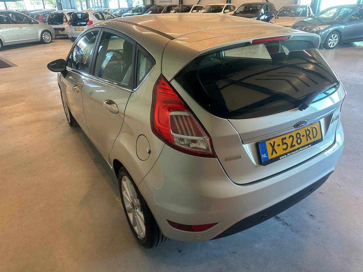 Ford Fiesta Ford Fiesta 1.0 EcoBoost 5-DEURS STYLE|CLIMA AIRCO|LM-VELG|NAVIGATIE|CRUISECONTROL|ISOFIX|BLUETOOTH|STOELVERWARMING|104.815 km NAP