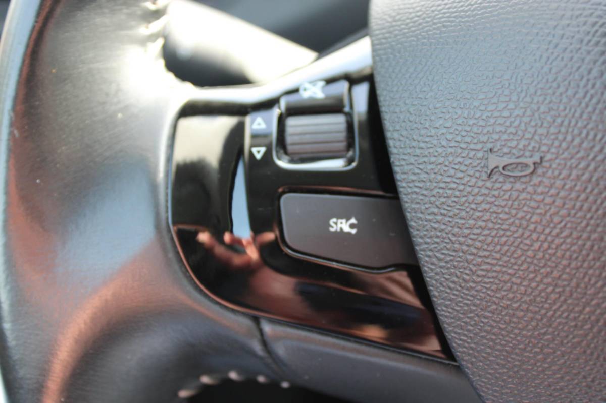 Peugeot 308 Peugeot 308 1.2 PureTech 5-DEURS ACTIVE-uitv|CLIMA AIRCO|CRUISE CONTROL|NAVIGATIE|ISOFIX|BLUETOOTH|nweAPK+OH.BEURT+DISTRIBUTIERIEM