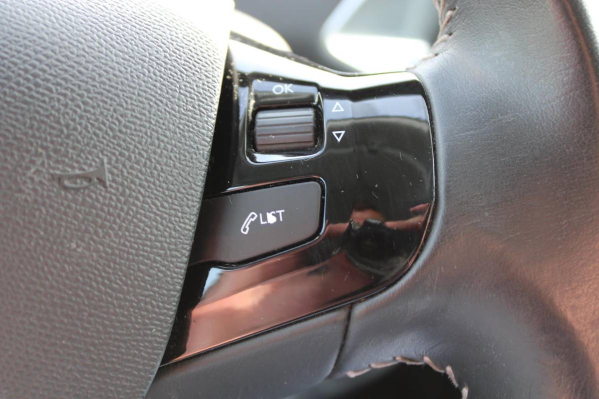 Peugeot 308 Peugeot 308 1.2 PureTech 5-DEURS ACTIVE-uitv|CLIMA AIRCO|CRUISE CONTROL|NAVIGATIE|ISOFIX|BLUETOOTH|nweAPK+OH.BEURT+DISTRIBUTIERIEM