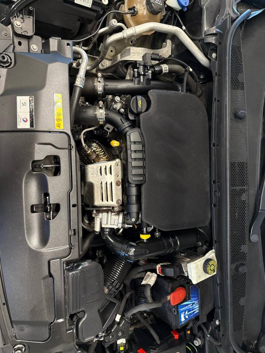 Peugeot 308 Peugeot 308 1.2 PureTech ACTIVE-uitv|CLIMA AIRCO|CRUISE CONTROL|ISOFIX|NAVIGATIE|LM-VELG|TREKHAAK|nweAPK+OH.+nwe DISTRIBUTIERIEM!!