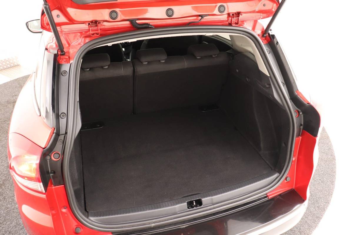Renault Clio Renault Clio Estate 0.9 TCe Limited | Org NL | Navigatie | Airco |