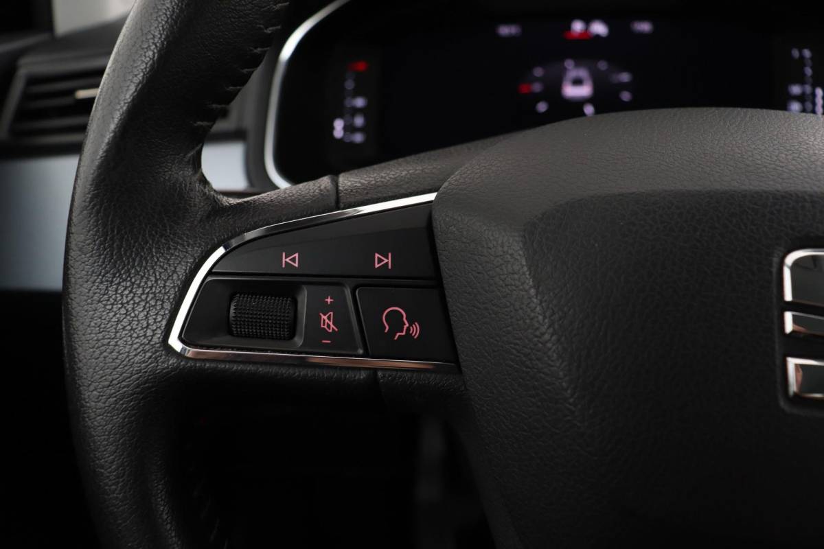 SEAT Arona Seat Arona 1.0 TSI Style | CarPlay | Climate Control | Parkeersensoren | Org NL.
