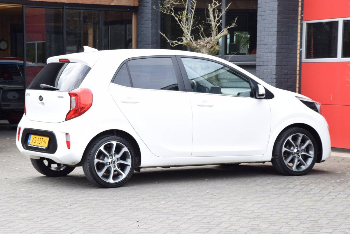 Kia Picanto Kia Picanto 1.0 CVVT Design Edition 2019 Navigator Navigatie Airco Cruise control Carplay