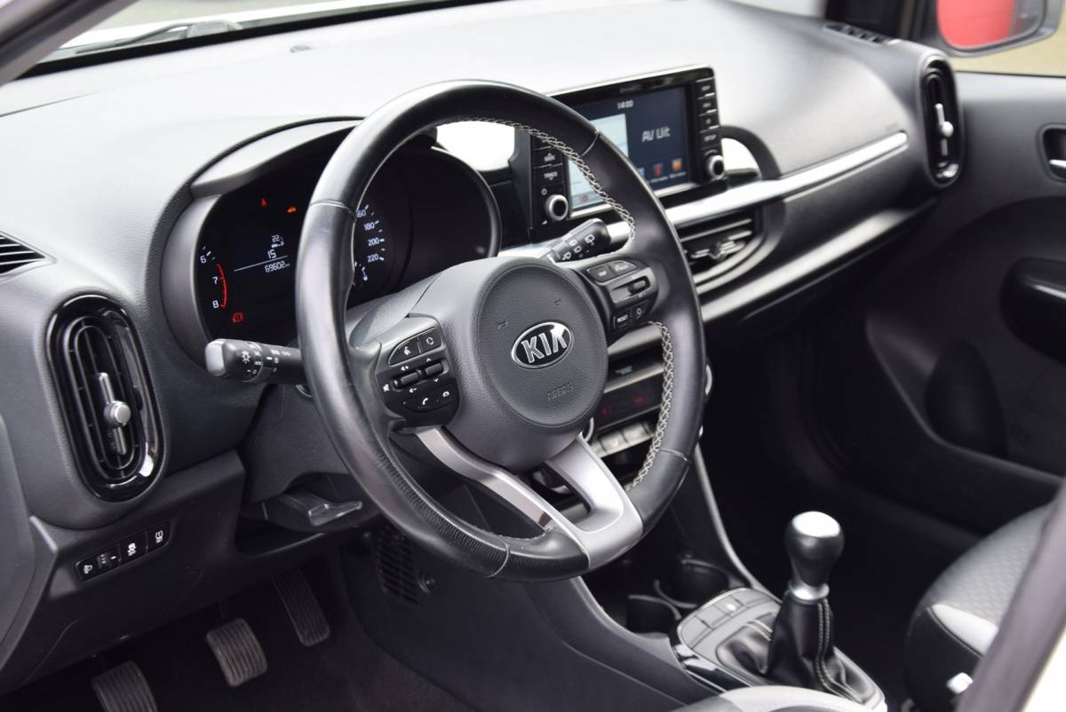 Kia Picanto Kia Picanto 1.0 CVVT Design Edition 2019 Navigator Navigatie Airco Cruise control Carplay