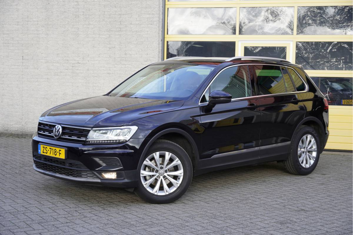 Volkswagen Tiguan Volkswagen Tiguan 1.5 TSI Comfortline Business BJ2019 Lmv 17″ | Led | Pdc | Navi | Elek. achterklep | App-Connect | Climate control | Cruise control | Verwarmde voorstoelen | Extra getint glas
