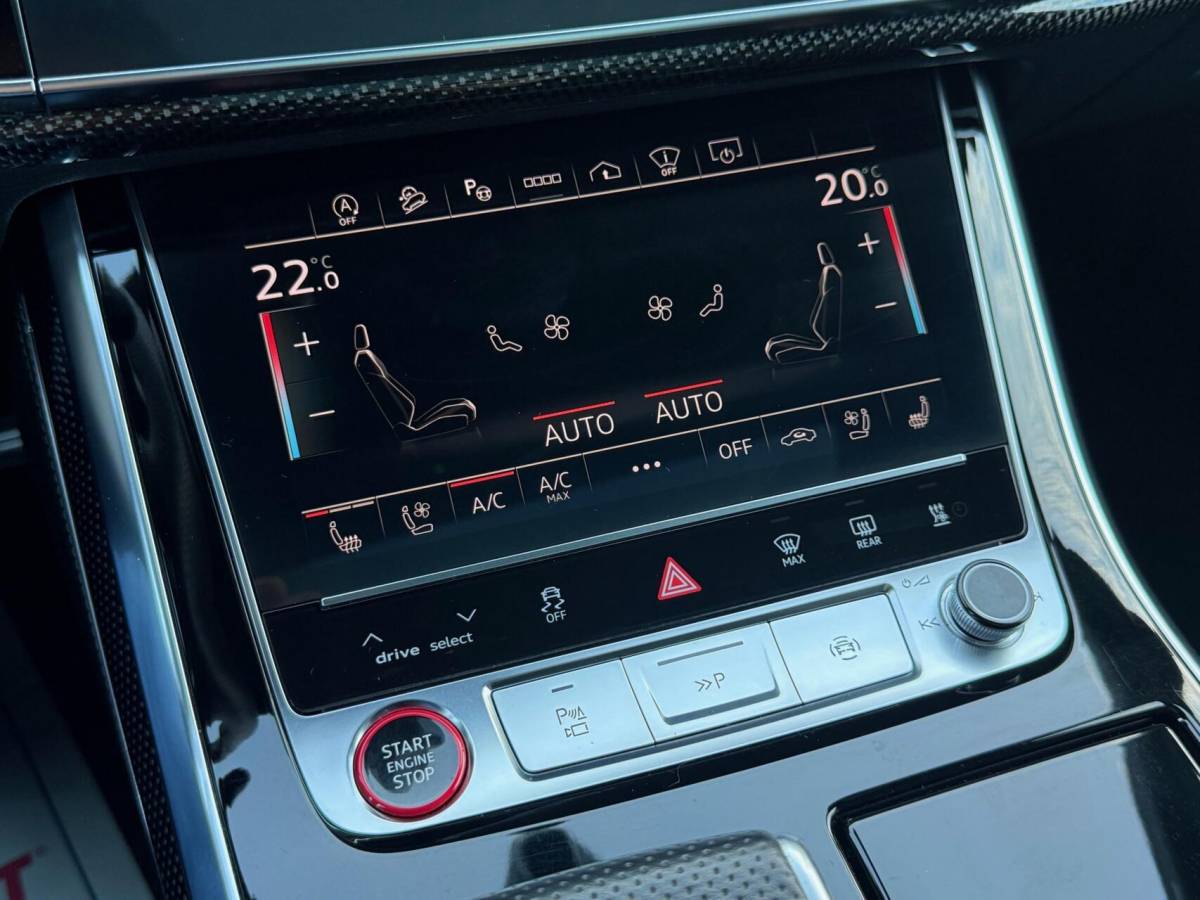 Audi SQ7 Audi SQ7 4.0 TDI SQ7 QUATTRO ALLE OPTIE’S € 175.168,- NIEUWPRIJS