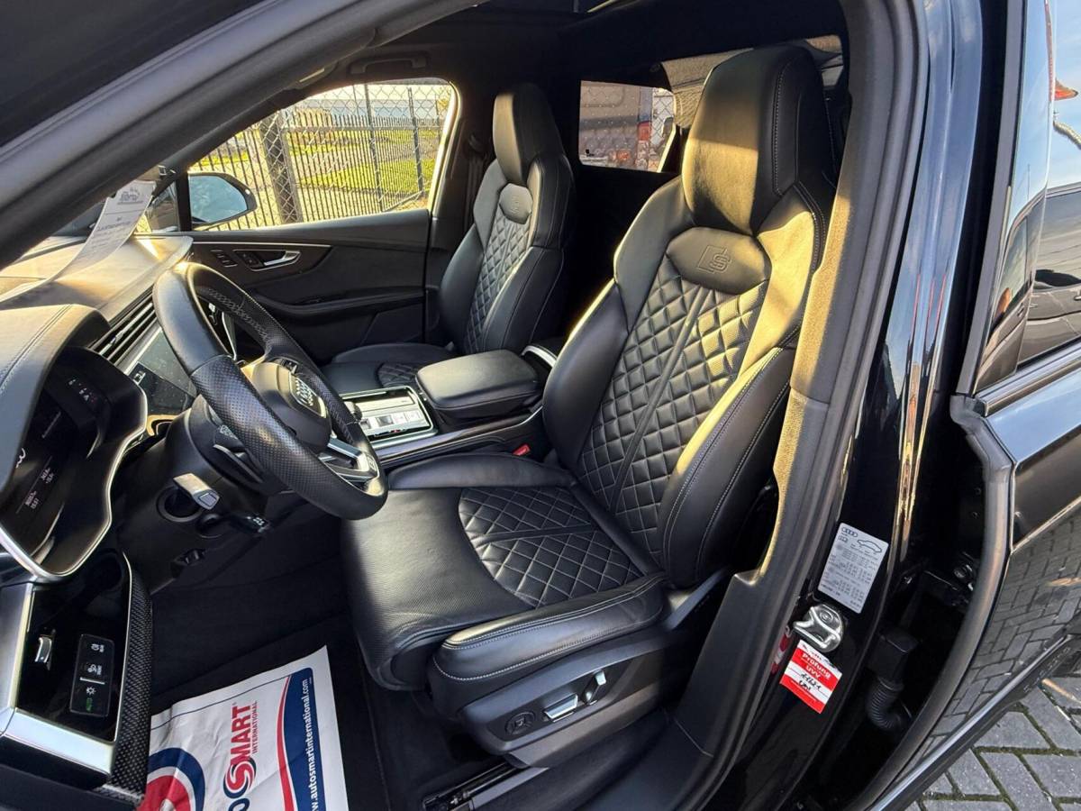 Audi SQ7 Audi SQ7 4.0 TDI SQ7 QUATTRO ALLE OPTIE’S € 175.168,- NIEUWPRIJS