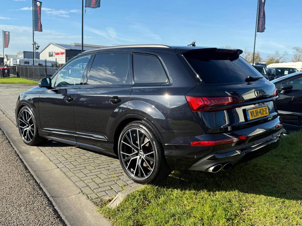Audi SQ7 Audi SQ7 4.0 TDI SQ7 QUATTRO ALLE OPTIE’S € 175.168,- NIEUWPRIJS