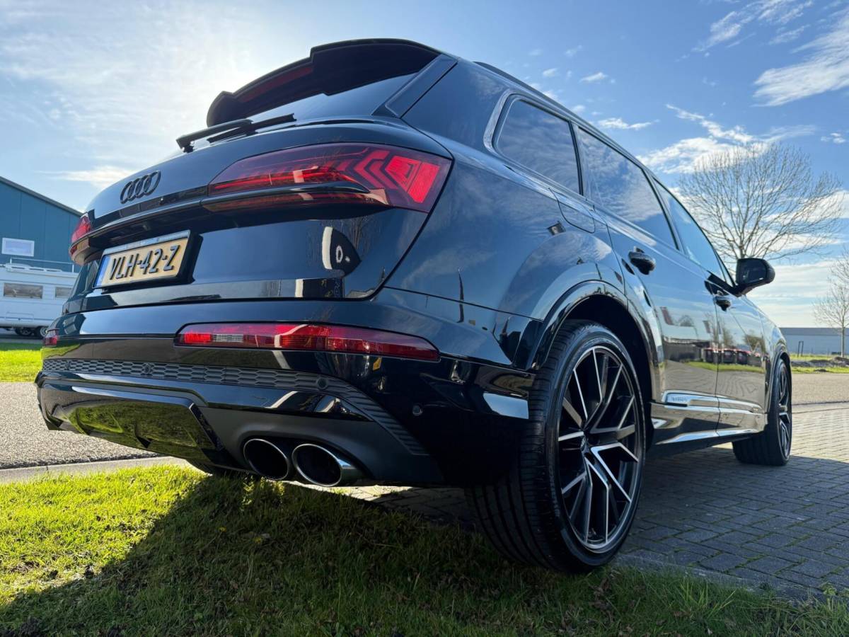 Audi SQ7 Audi SQ7 4.0 TDI SQ7 QUATTRO ALLE OPTIE’S € 175.168,- NIEUWPRIJS