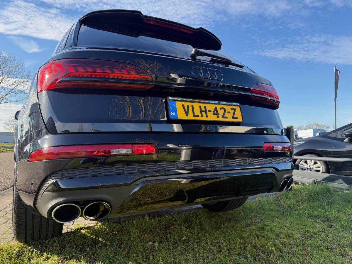 Audi SQ7 Audi SQ7 4.0 TDI SQ7 QUATTRO ALLE OPTIE’S € 175.168,- NIEUWPRIJS