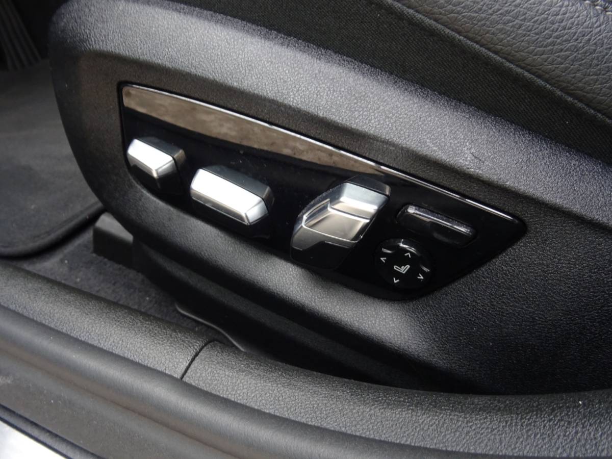 BMW 5 Serie BMW 5-serie Touring 530i High Executive * LED * GR NAVI * LEER !!